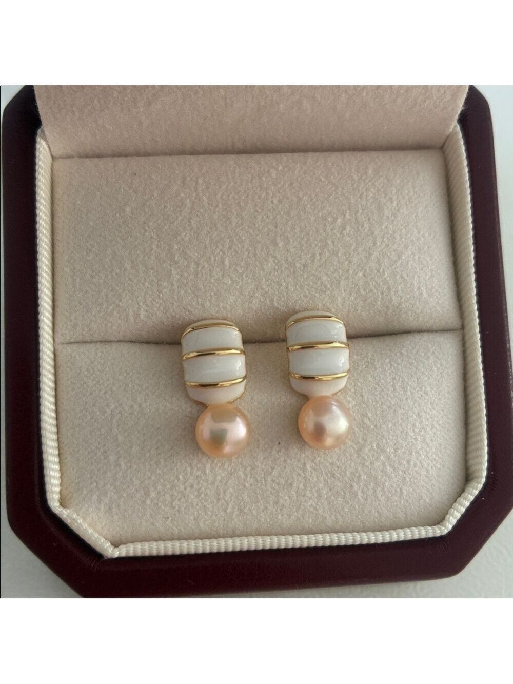 Chic Gold and Cream Pearl Earrings